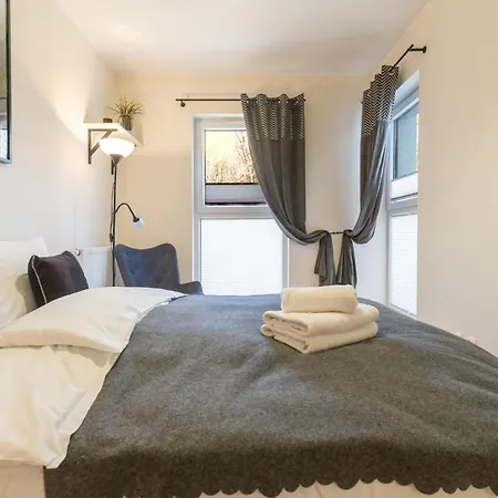 Brynów Rzepakowa Harmony By Bookinghost Apartament *