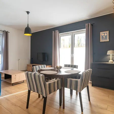 Brynow Rzepakowa Harmony By Bookinghost Katowice